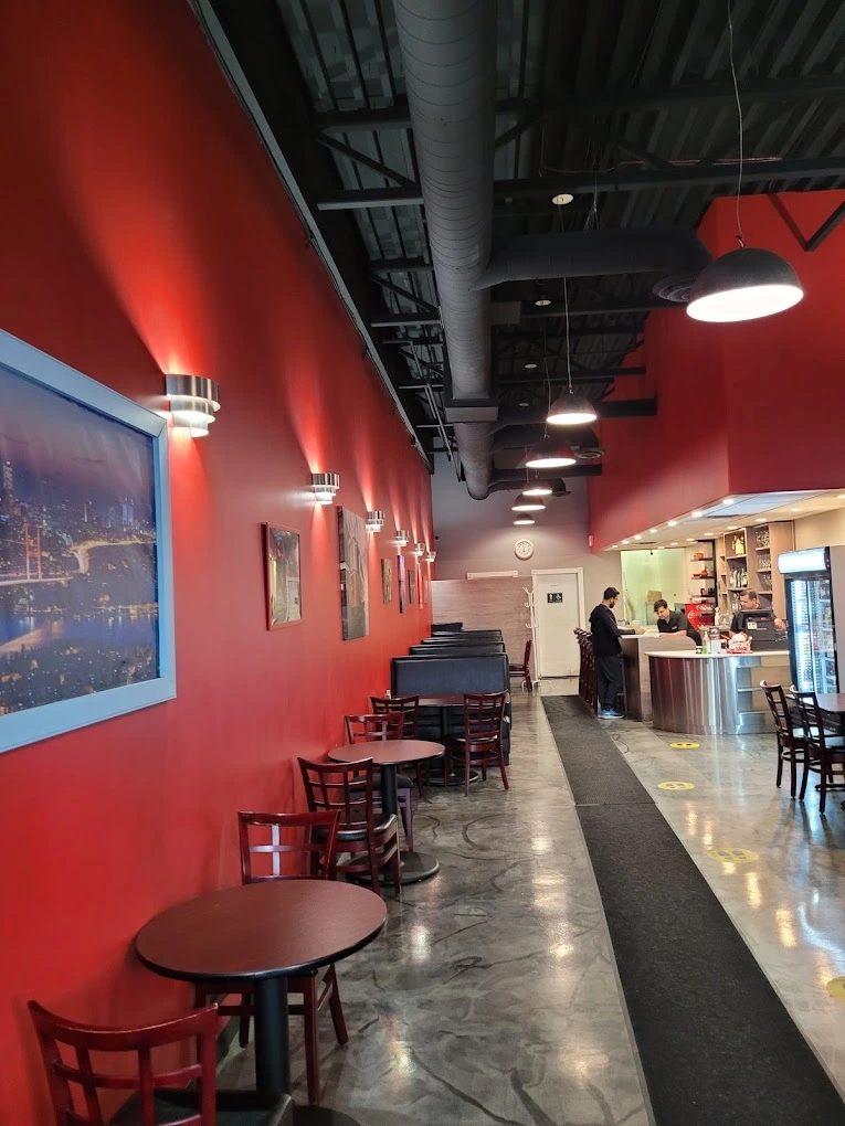 Experience authentic Indian cuisine at New Everest Indian Multi Kitchen & Bar on Whyte Ave Edmonton